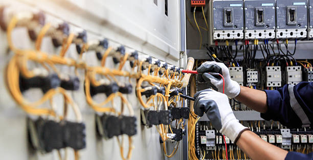 Professional Electrician technician working in Franconia, VA